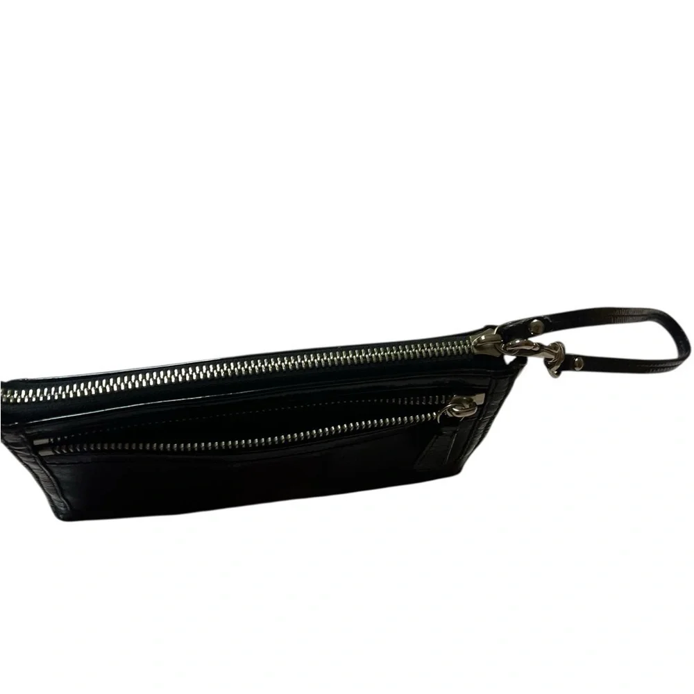 Coach Black Leather Wallet with patent leather Finish